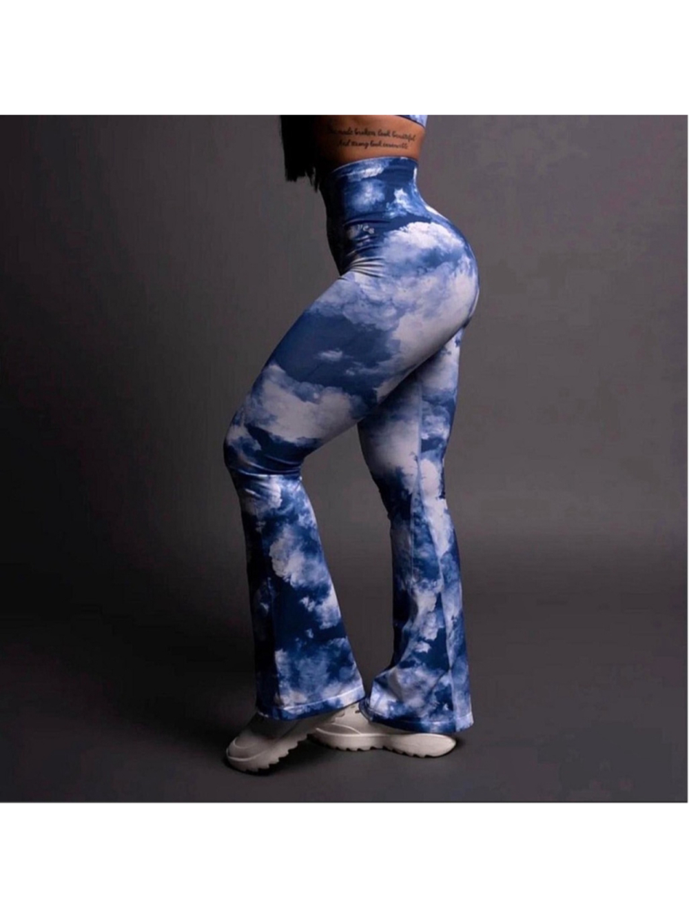Darc Sport She Everson Seamless Gracie Flare Scrunch Leggings Sky Blue